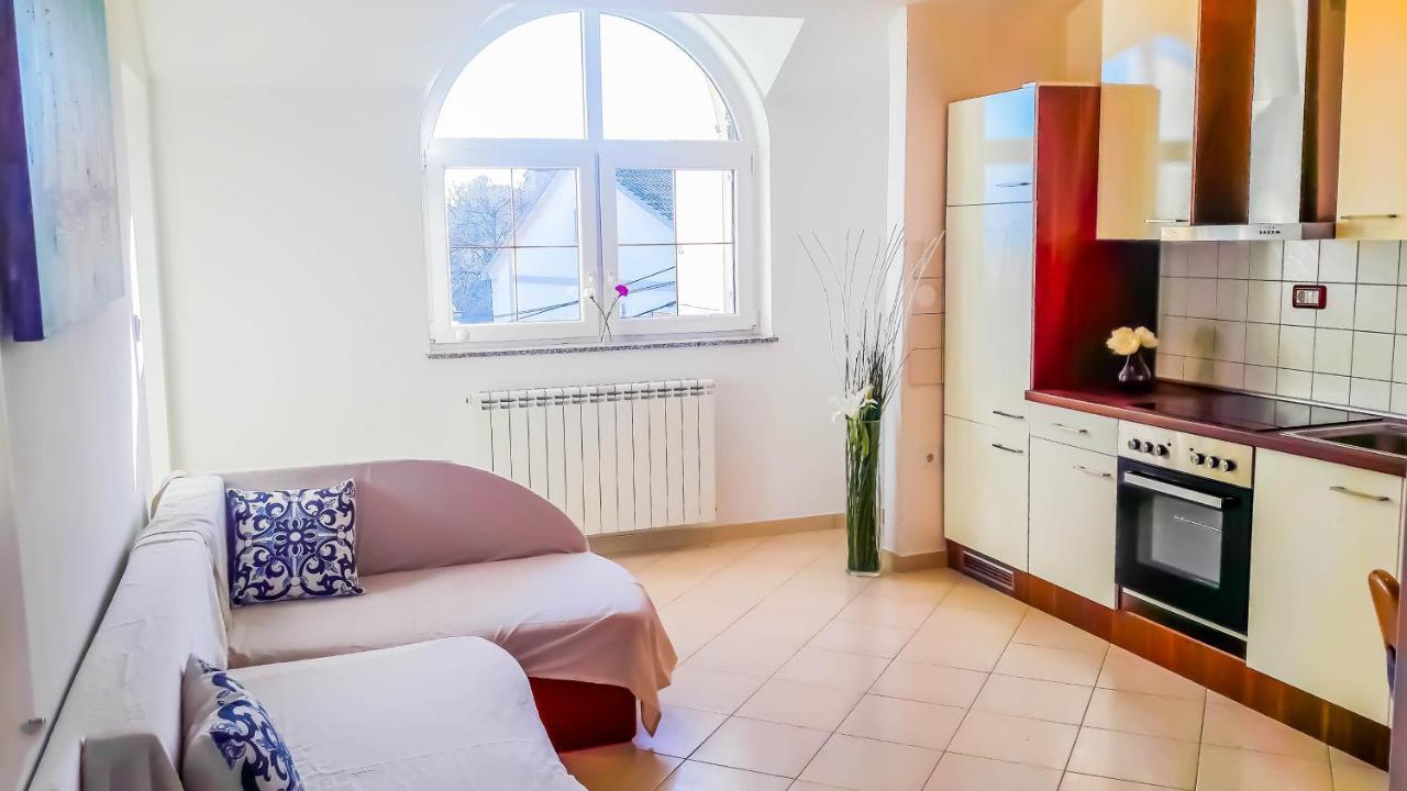 Apartments Relax Near Opatija Ngoại thất bức ảnh