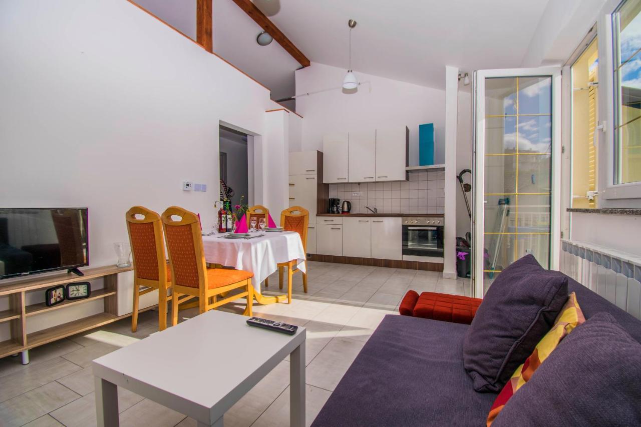 Apartments Relax Near Opatija Ngoại thất bức ảnh
