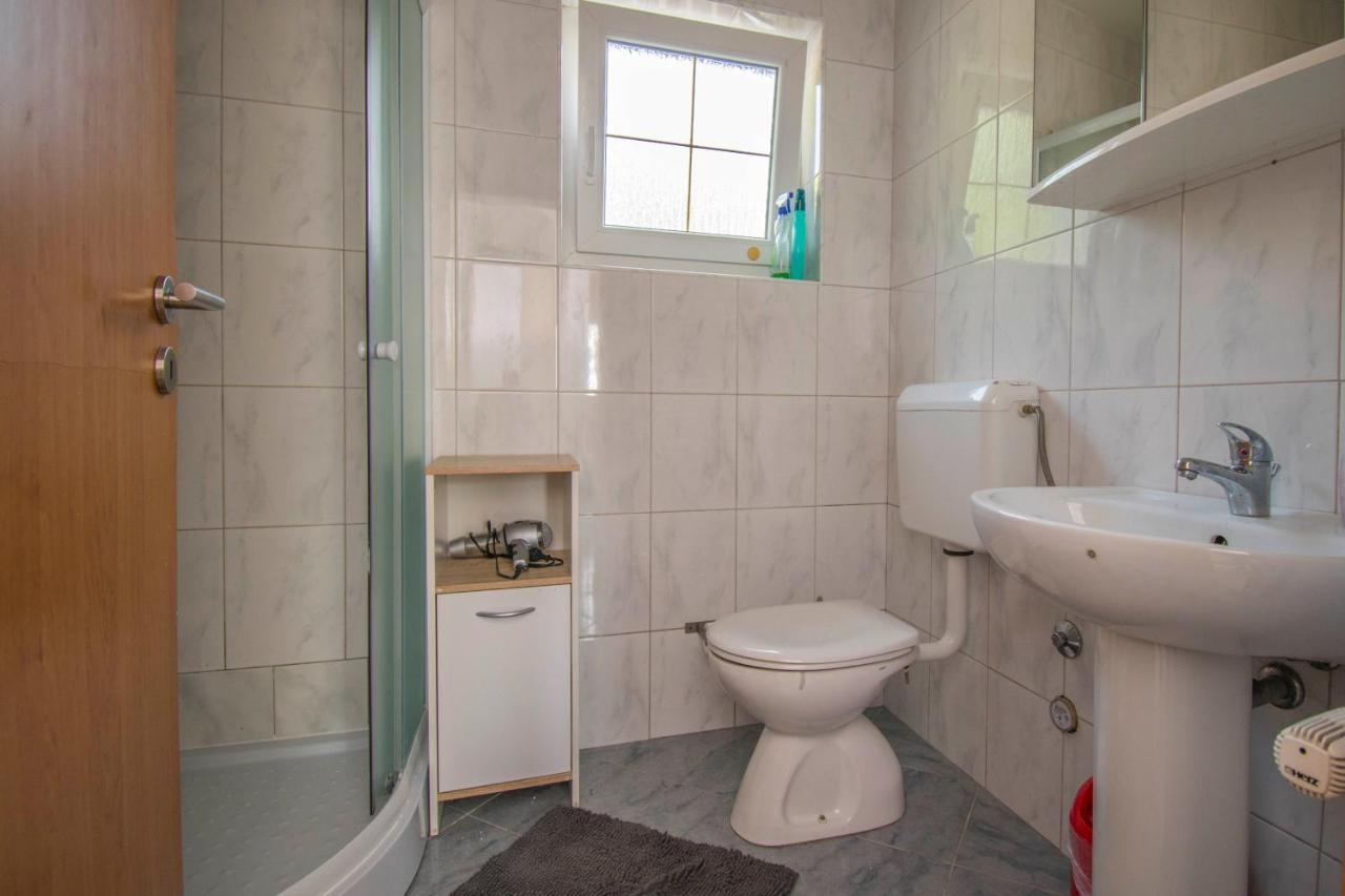 Apartments Relax Near Opatija Ngoại thất bức ảnh
