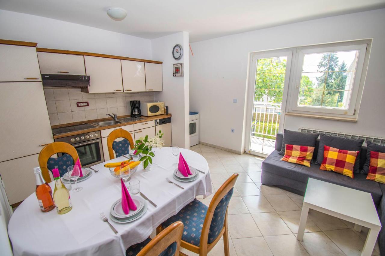 Apartments Relax Near Opatija Ngoại thất bức ảnh